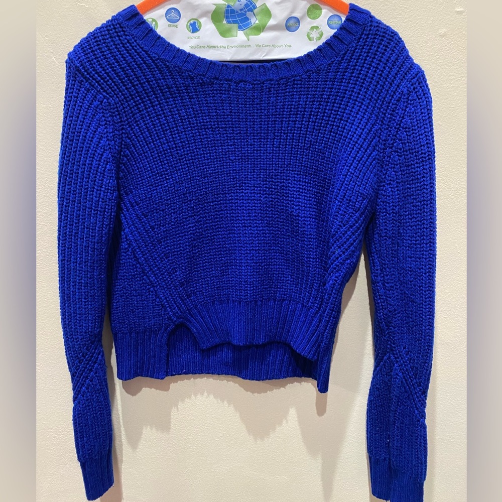 Woman’s Sweater